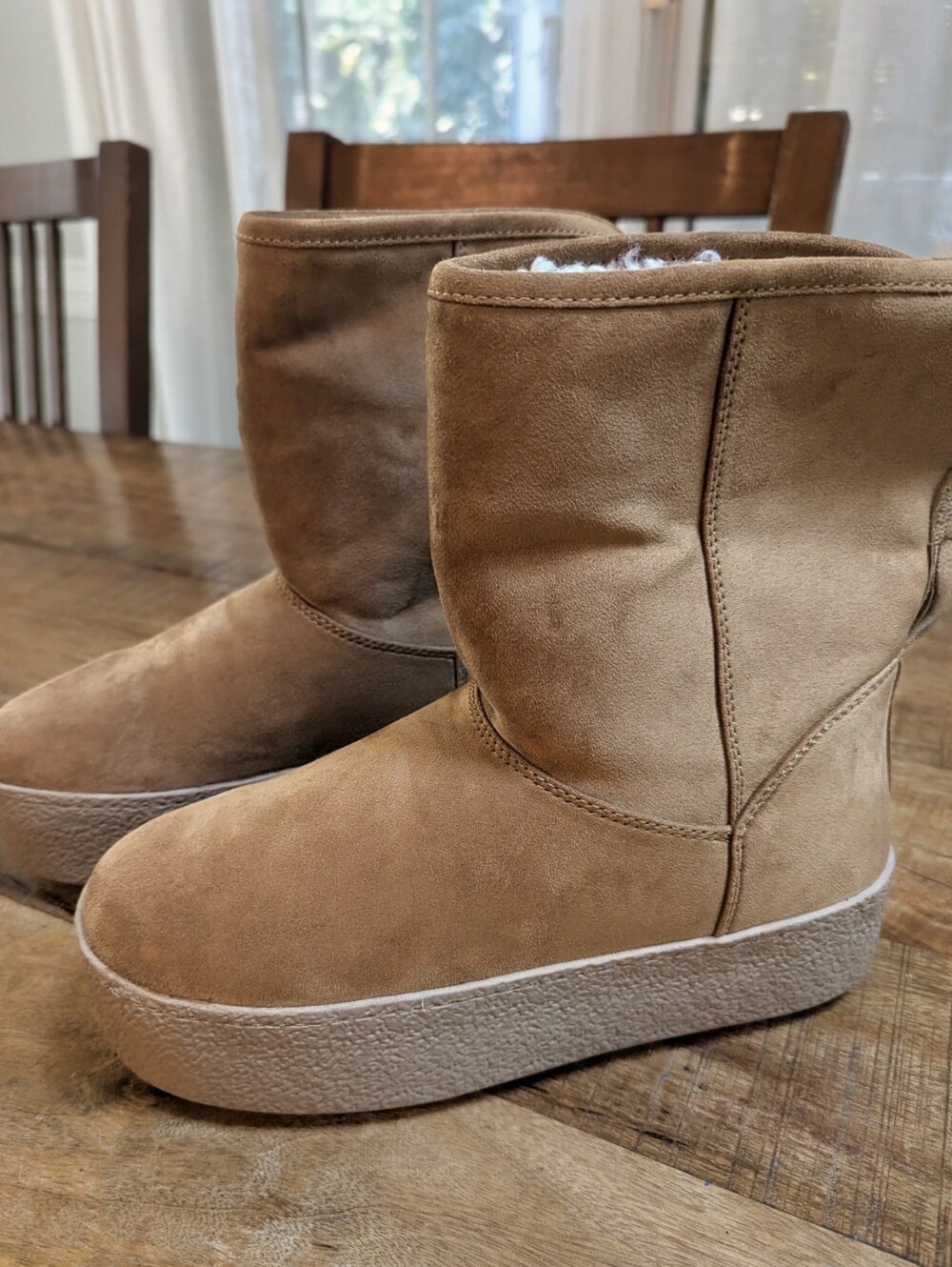 Womens Faux Shearling Boots